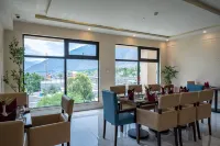 Avari Xpress Gilgit - sarapan