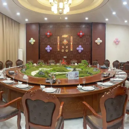 Jixi Huiyuan Mountain Villa Hotel