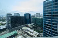 Elvora Residence BGC (Uptown Parksuits ) - พร้อมระเบียง