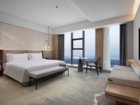 Ramada Hotel Hotels in Xiangyang