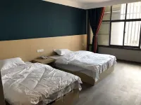 Dingsheng Hotel