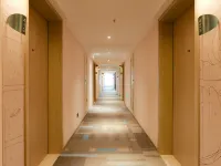 ホームイン ビジネスホテル(大連金石灘ライトレールバス停發現王國） 大連発現王国周辺のホテル