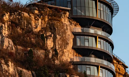 BRIGHT.QI HOTELS&RESORT