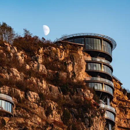 BRIGHT.QI HOTELS&RESORT