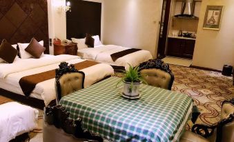 Yingkou Family Hotel