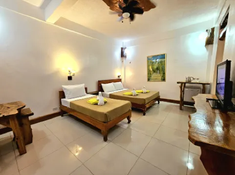 Cocoloco Beach Resort