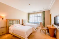 Voda Garden Hotel - مسبح