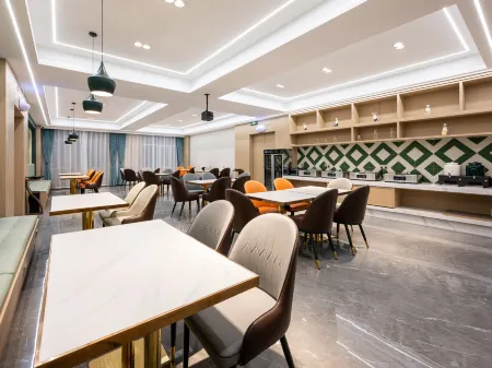 Vienna 3 Best Hotel (Shenmu Dongxingjie) Отели в г. Шэньму