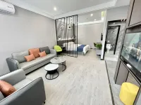 ZR·Light Luxury Hotel