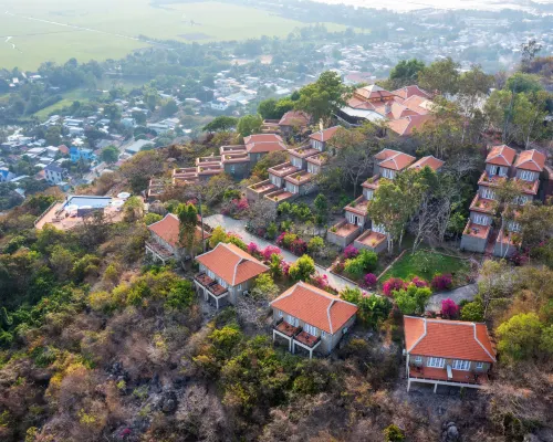 Victoria Nui Sam Lodge Hotels in Chau Doc