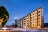 H Hotel (Wuhan Hanzheng Street Chongren Road Metro Station Jiangtan Branch) Hotel a 