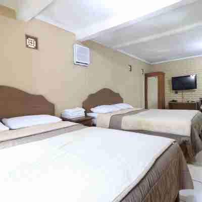 Kampung Pa'Go Resort Hotel Rooms