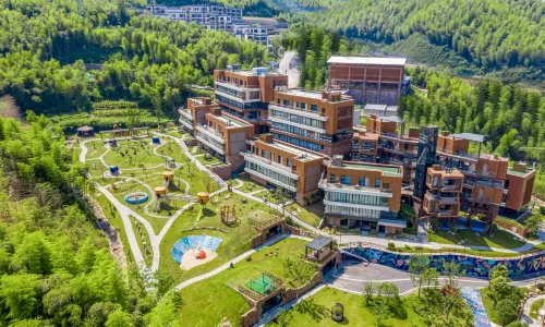 Anji Sky Land  Squirrel Tribe Hotel