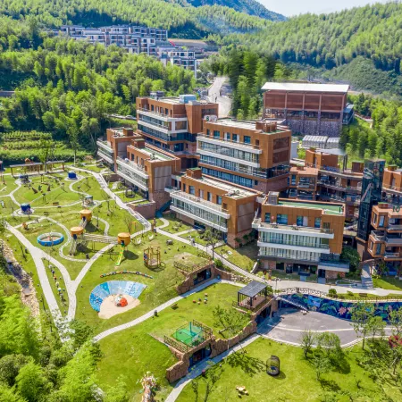 Anji Sky Land  Squirrel Tribe Hotel