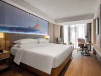 Vienna International Hotel (Dehong Mangshi Airport) - Parkplatz