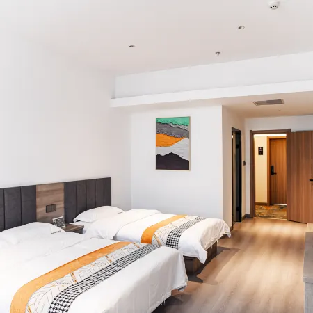 Landeng Selected Hotel (Wanzheng Square Branch, Dongsheng District)