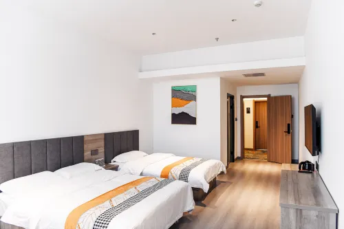 Landeng Selected Hotel (Wanzheng Square Branch, Dongsheng District)