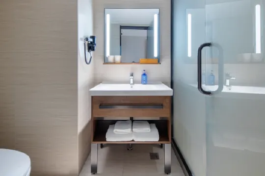 HanTing Hotel (Chenzhou Guoqing South Road Yuhou Street)