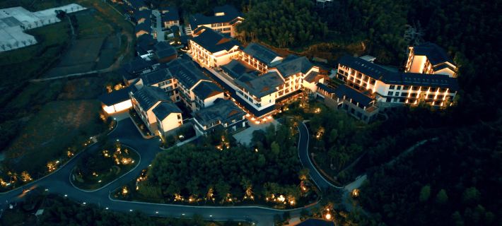 Moganshan Jiangnan Yaowu Zhuxiang Resort Hotel Hotel di Deqing