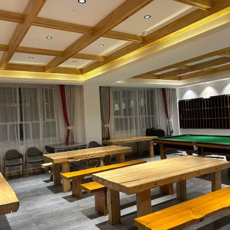 Wisdom Bridge Hotel