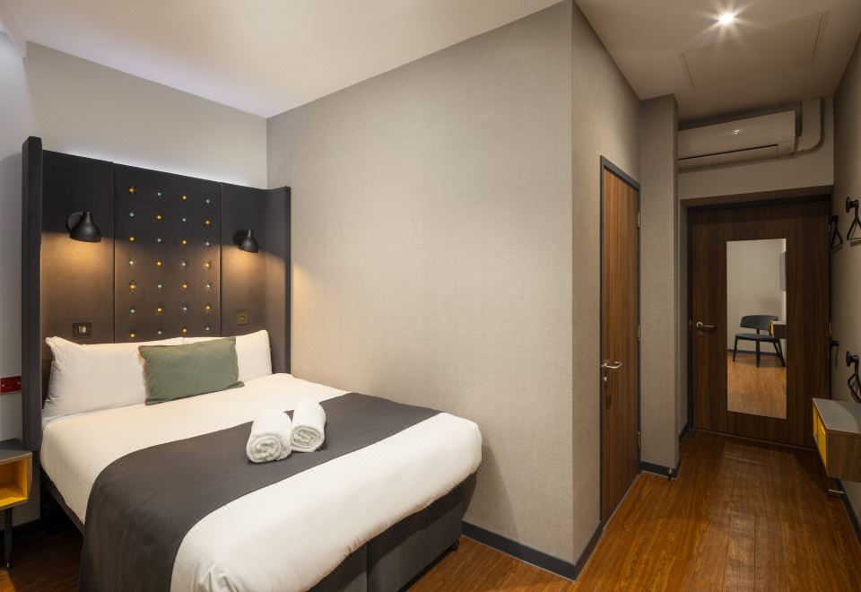 호텔 내부 비교 사진