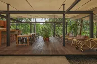 Lintang Luku Tent Resort Ijen, Banyuwangi Hotel di Licin