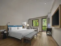 Wujiang Village Stilted Building Homestay