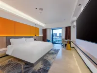 Ai Li Hotel (Meiyuan Guoxing RT-Mart Store) Hotels near Meilan