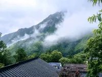 Quzhou Rixi Mountain Middle Homestay - โรแมนติก