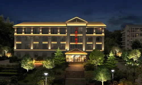 Lotus Hotel