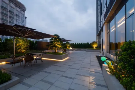 JI Hotel (Maoming Railway Station Fortune Building) Отели в г. Маомин