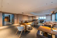 Yeste International Hotel (Jingdongfang Yuyongguangchang)