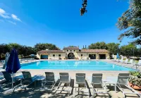 Herly Irvine Spectrum Center 3 Bedroom Single Family Villa
