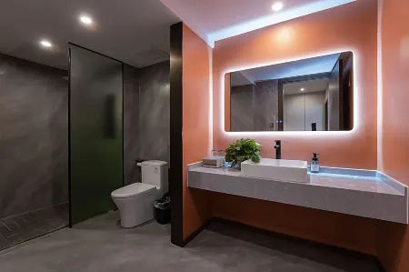 Shiwai Taoyuan Eco Hotel Отели рядом со станцией Huaihua South Railway Station