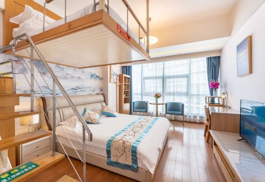 지우치 아파트먼트 내부