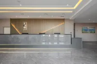 Homeinn Ease Hotel (Huma County Riverside Park)