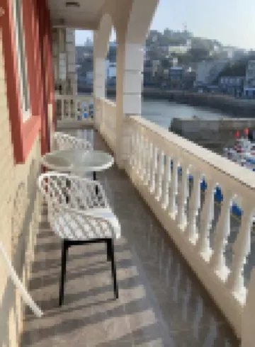 左畔酒店（下大陳島店） 鄰近甲午巖觀光平台的酒店