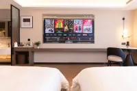 Lanting Garden Hotel (Honggutan Wanda Plaza)