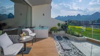 Xingyi Wanfeng Linyueqili B&B