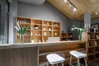 Yibin ShiShe Zhuliguan