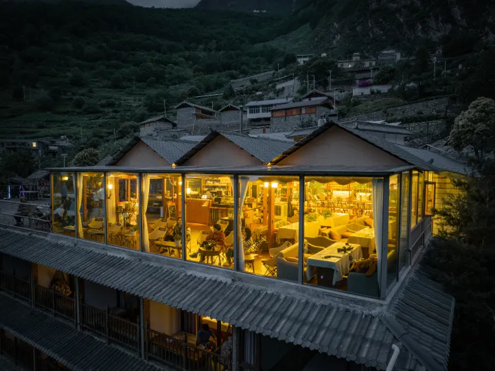 Tiger Leaping Gorge Halfway Guest House