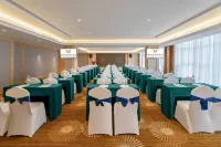 Vienna International Hotel (Yingtan Xinjiang New District Fangte Branch)