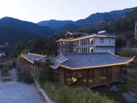 Yuanfangdejia Guesthouse Hotels in Binchuan