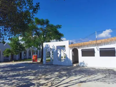 Tang and Song Dynasty poems and paintings idyllic resort Hotels in Mangrove Ecological Tourist Area/Garden Expo