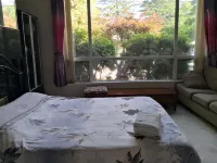 Vancouver airport hostel