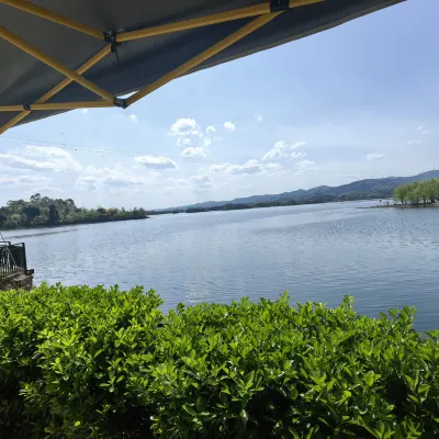 簡陽水岸山莊 成都龍泉山丹景台旅遊景區附近的飯店