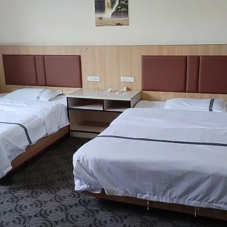 Xinjia Hotel