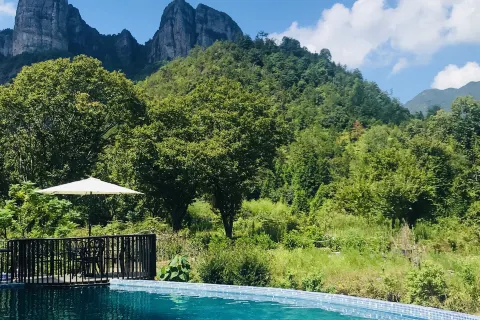 Nanxi River Meets Cloud Cliff B&B