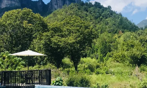 Nanxi River Meets Cloud Cliff B&B