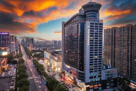 Microtel by Wyndham Hotel (Handan Road/New Century Commercial Square) Отели рядом с достопримечательностью «Handan Branch of Hebei University of Science and Technology»